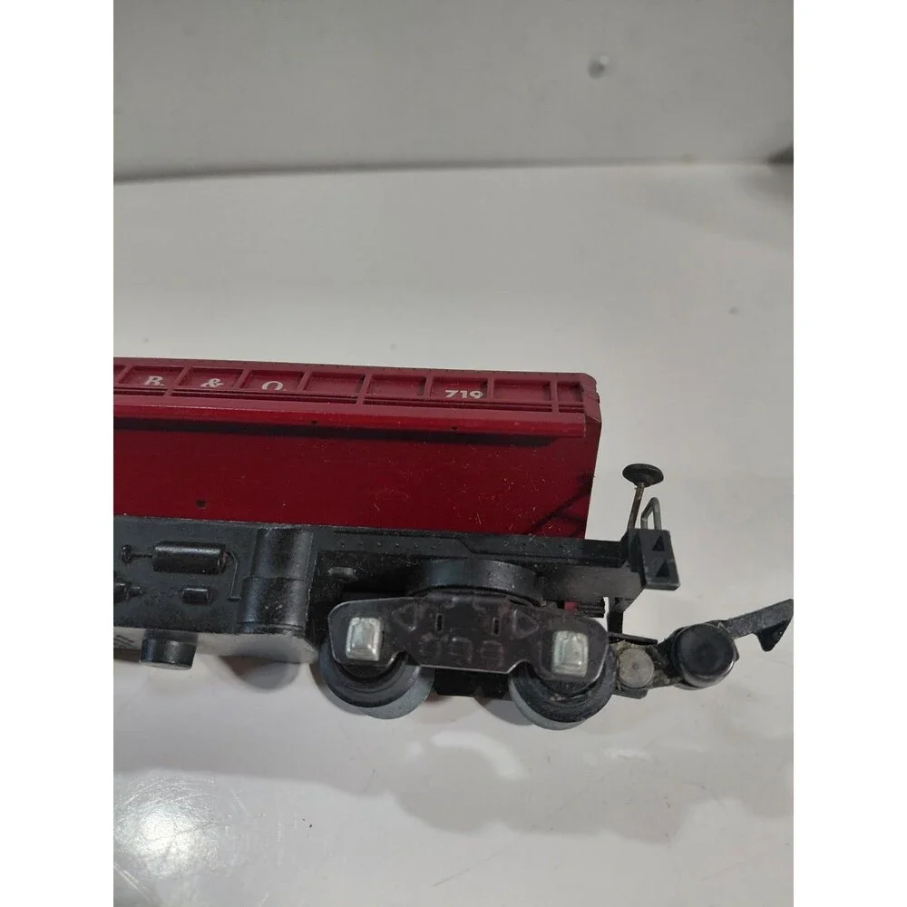 American Flyer 719 S Gauge Model Railroad CB & Q Operating Coal Dump Car